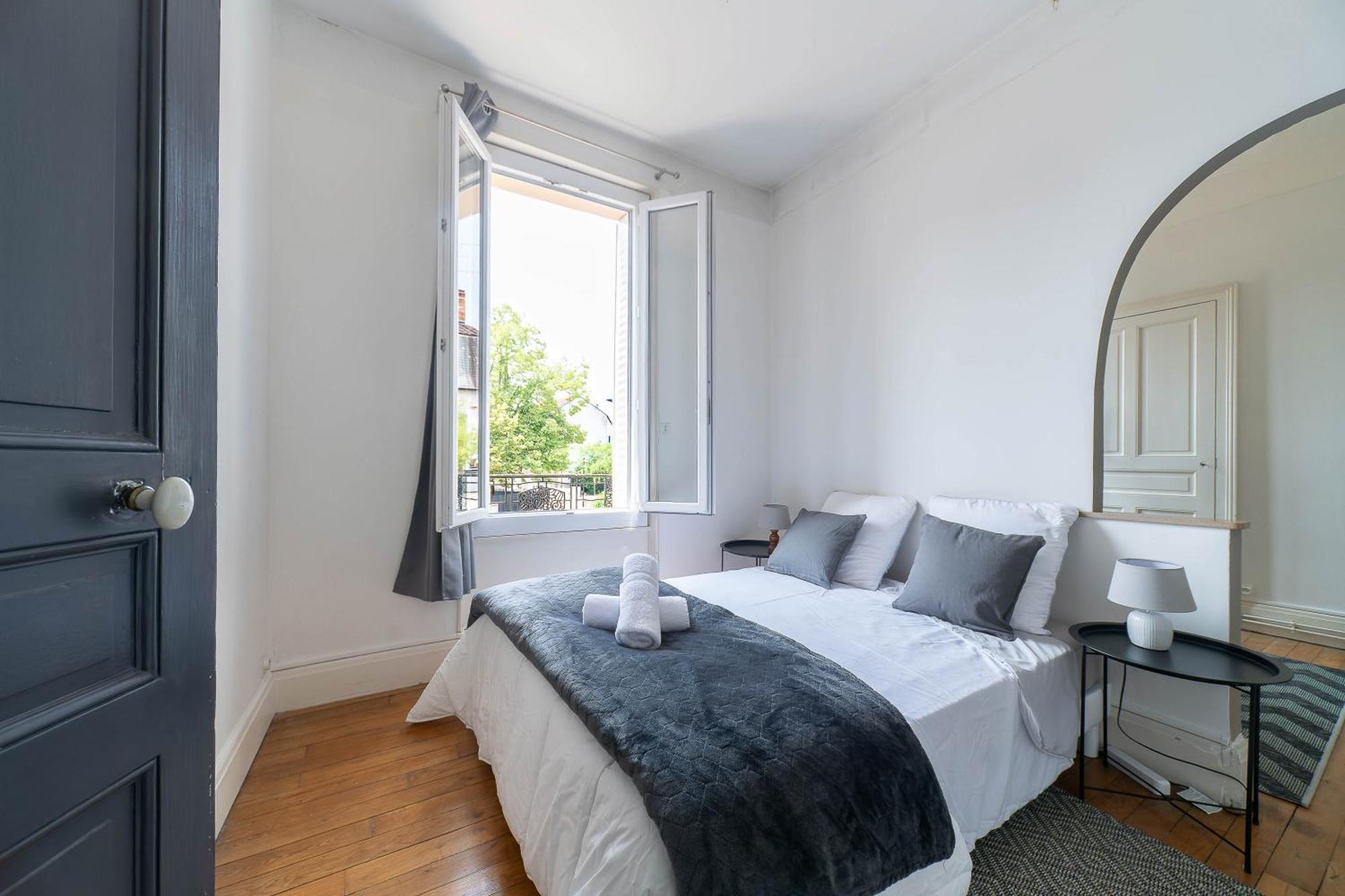 Le Rue Neuve - Appartement Calme Et Lumineux فيشي المظهر الخارجي الصورة